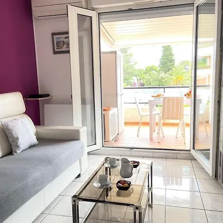 Imperia Raphael Yourhosthelper Apartment Saint-Raphael (Var)